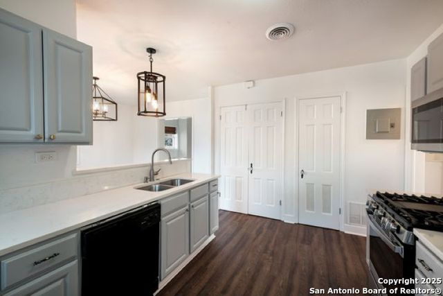 302 SHADWELL DR, San Antonio, TX 78228