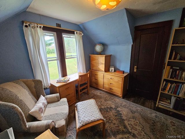 104 Canal Drive, Godeffroy, NY 12729