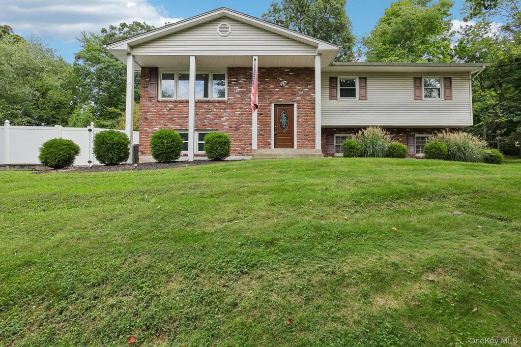 82 Branchville Road, Valley Cottage, NY 10989 — exterior