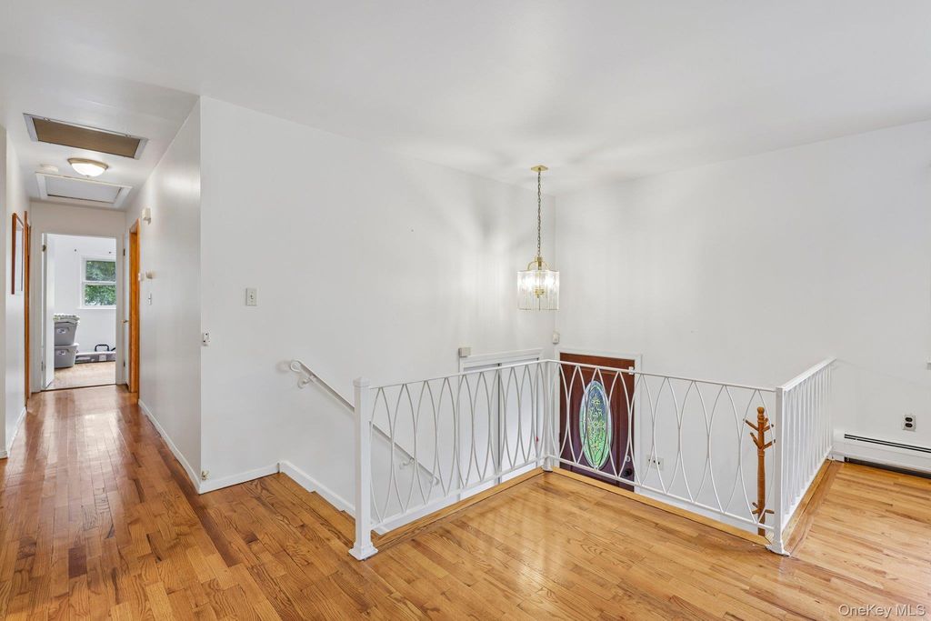 82 Branchville Road, Valley Cottage, NY 10989 — photo 3