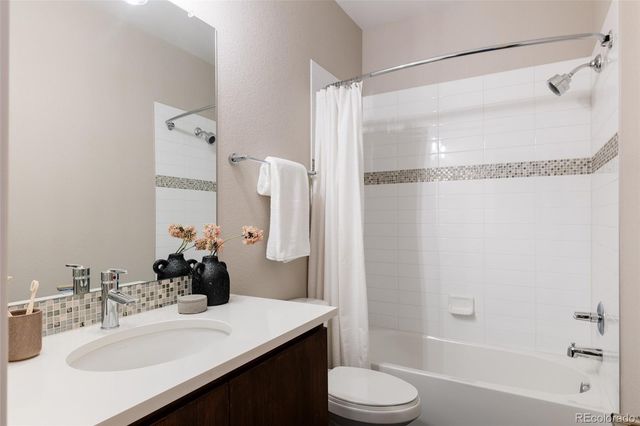 3422 Central Park Boulevard, Denver, CO 80238