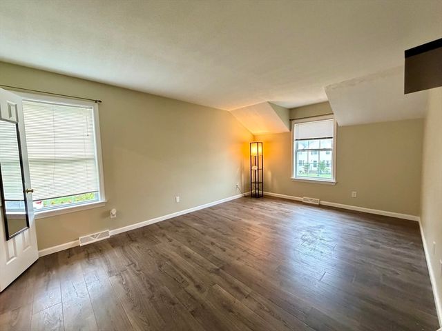 4 Laurence Ln., East Longmeadow, MA 01028