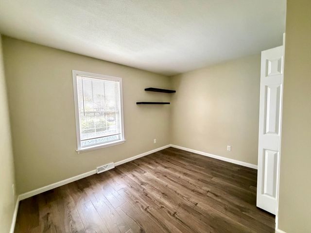 4 Laurence Ln., East Longmeadow, MA 01028