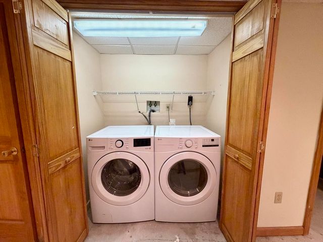 4 Laurence Ln., East Longmeadow, MA 01028