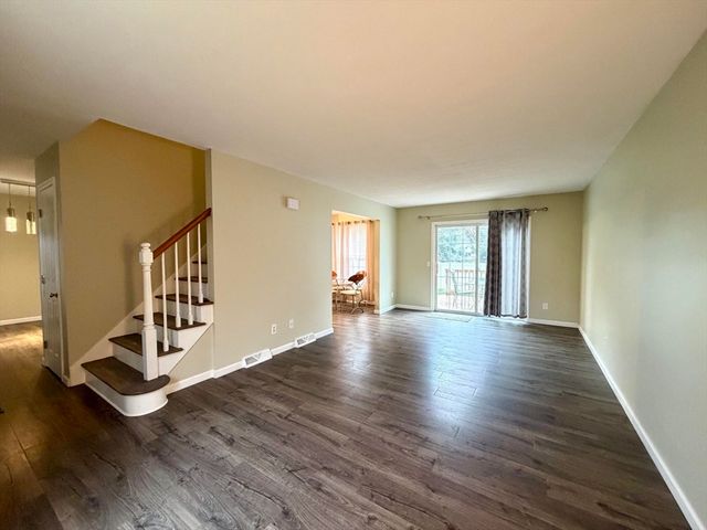 4 Laurence Ln., East Longmeadow, MA 01028