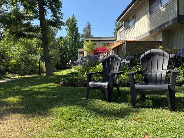 586 N Orange Grove, Pasadena, CA 91103