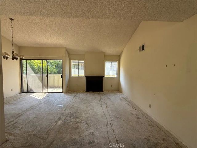 586 N Orange Grove, Pasadena, CA 91103