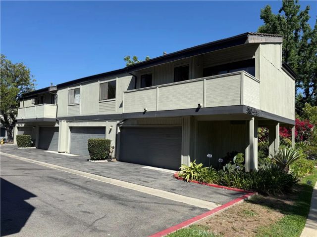 586 N Orange Grove, Pasadena, CA 91103