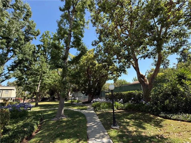 586 N Orange Grove, Pasadena, CA 91103