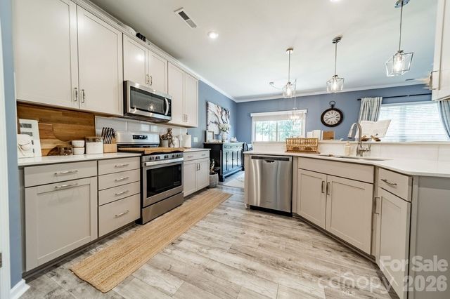 1038 Crest Oak Lane, Fort Mill, SC 29707