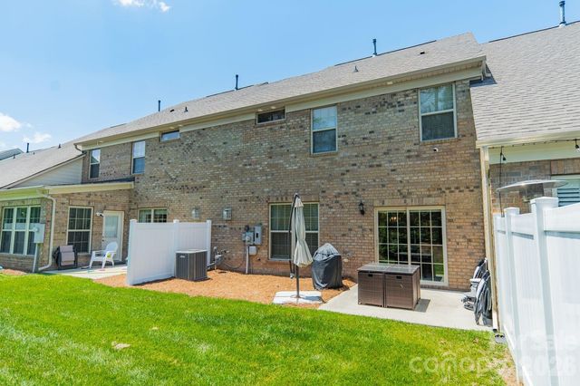1038 Crest Oak Lane, Fort Mill, SC 29707