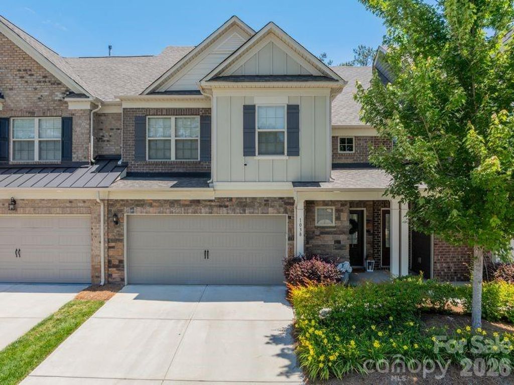 1038 Crest Oak Lane, Fort Mill, SC 29707