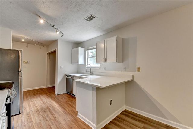 706 COVENTRY TOWNSHIP Lane, Marietta, GA 30062