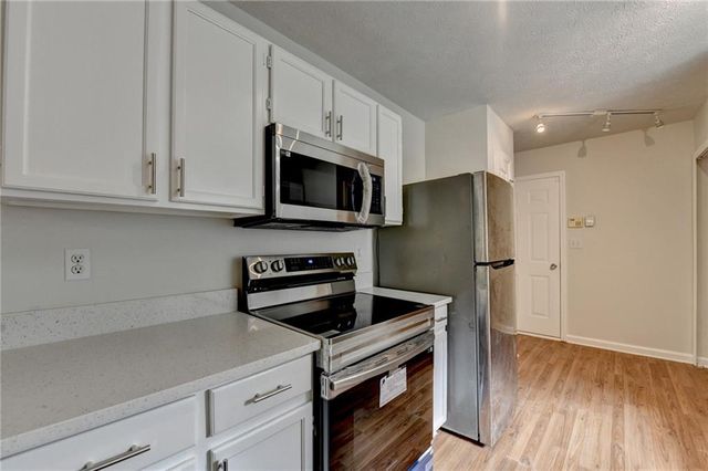 706 COVENTRY TOWNSHIP Lane, Marietta, GA 30062