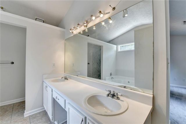 706 COVENTRY TOWNSHIP Lane, Marietta, GA 30062