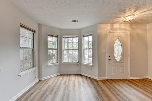 706 COVENTRY TOWNSHIP Lane, Marietta, GA 30062