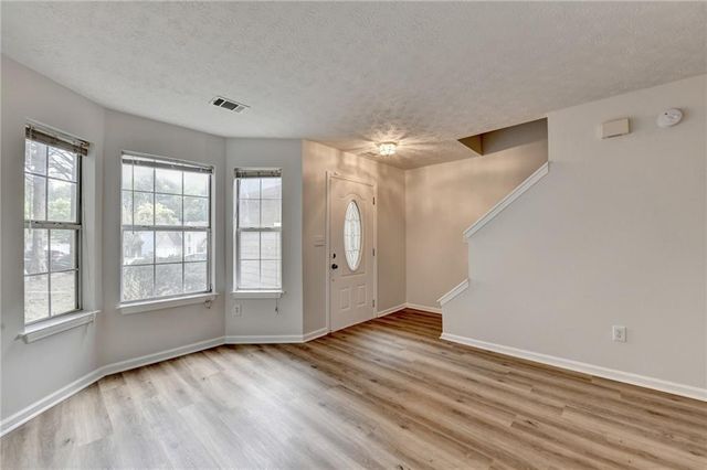 706 COVENTRY TOWNSHIP Lane, Marietta, GA 30062