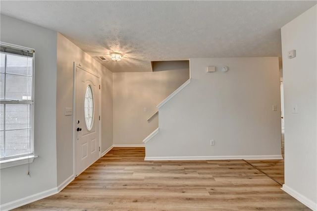 706 COVENTRY TOWNSHIP Lane, Marietta, GA 30062