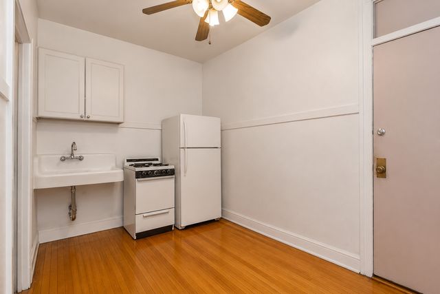 3041 W George Street 3S, Chicago, IL 60618