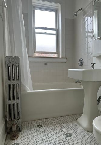 3041 W George Street 3S, Chicago, IL 60618