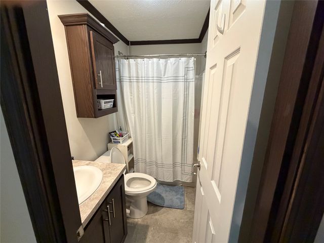 11 ASPEN Drive, Mckean, PA 16426