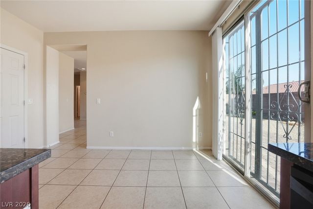 9221 Thunder Falls Court, Las Vegas, NV 89149