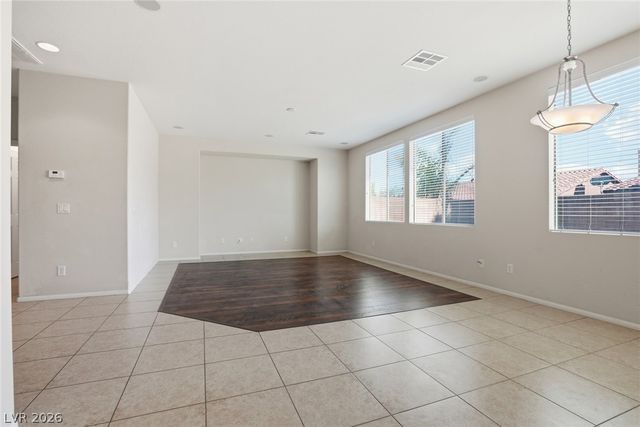 9221 Thunder Falls Court, Las Vegas, NV 89149