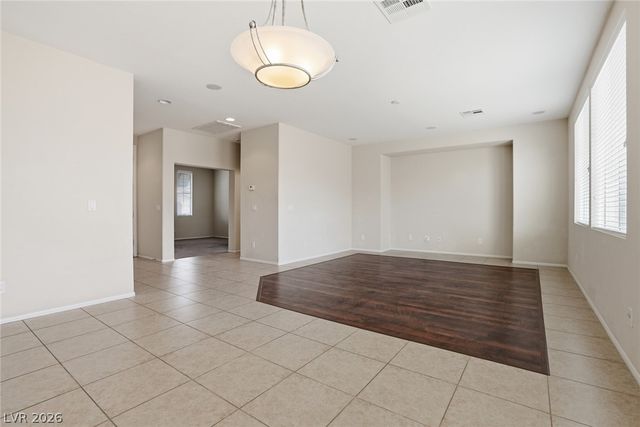 9221 Thunder Falls Court, Las Vegas, NV 89149