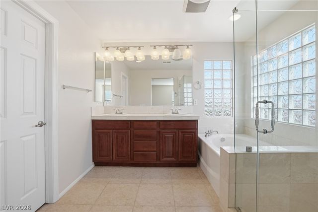 9221 Thunder Falls Court, Las Vegas, NV 89149