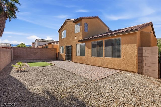 9221 Thunder Falls Court, Las Vegas, NV 89149