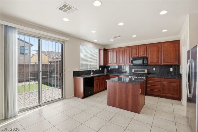 9221 Thunder Falls Court, Las Vegas, NV 89149