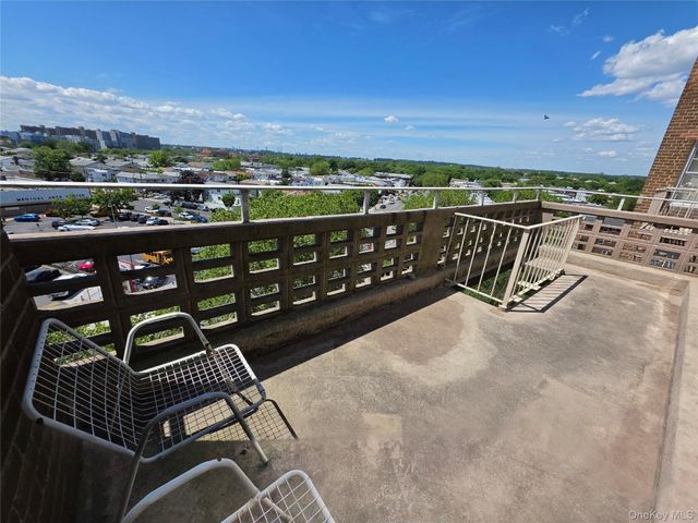 151-15 84th Street 6C, Howard Beach, NY 11414