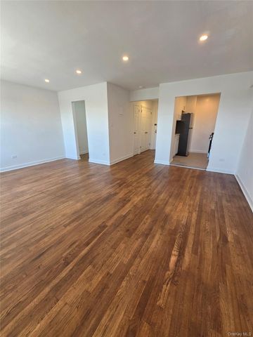 151-15 84th Street 6C, Howard Beach, NY 11414