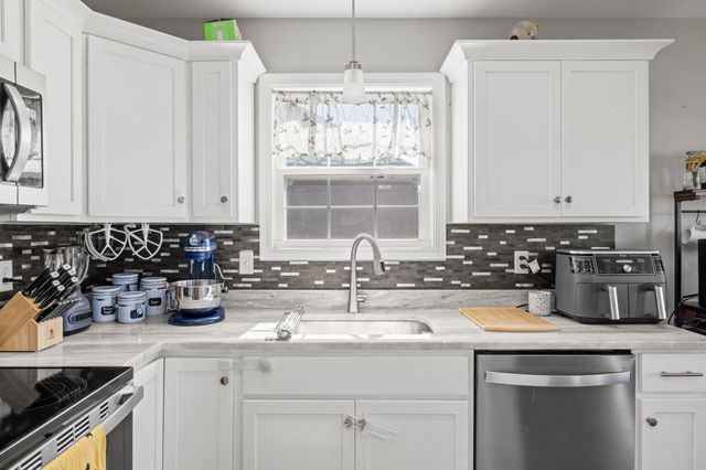 208 Page Drive, Richmond, KY 40475