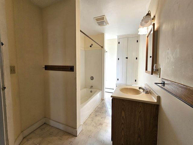 152 Main Street, Grafton, VT 05146