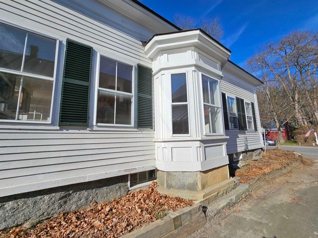 152 Main Street, Grafton, VT 05146
