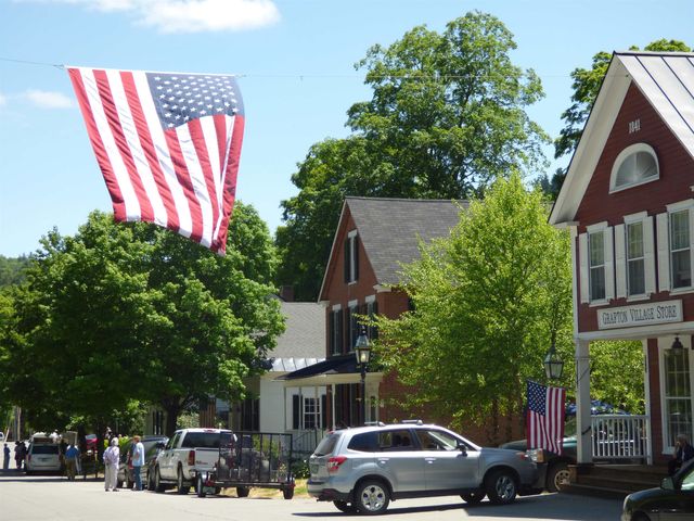 152 Main Street, Grafton, VT 05146
