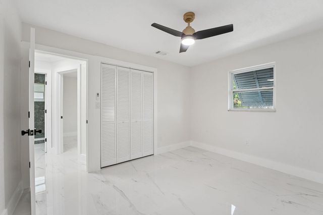 1527 Live Oak Drive, West Palm Beach, FL 33415