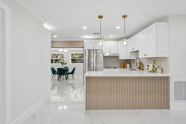 1527 Live Oak Drive, West Palm Beach, FL 33415