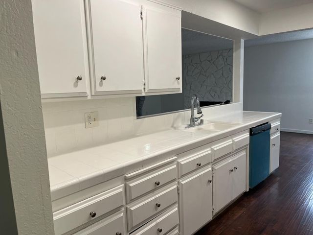 4529 N Warren Avenue, Fresno, CA 93705