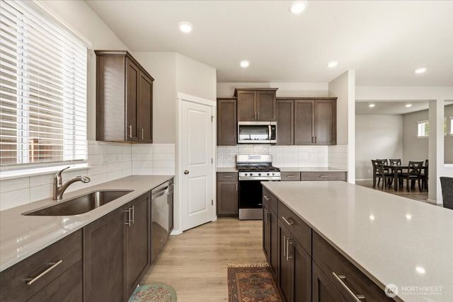 1106 SW Pendleton Way, Port Orchard, WA 98367
