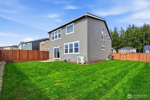 1106 SW Pendleton Way, Port Orchard, WA 98367