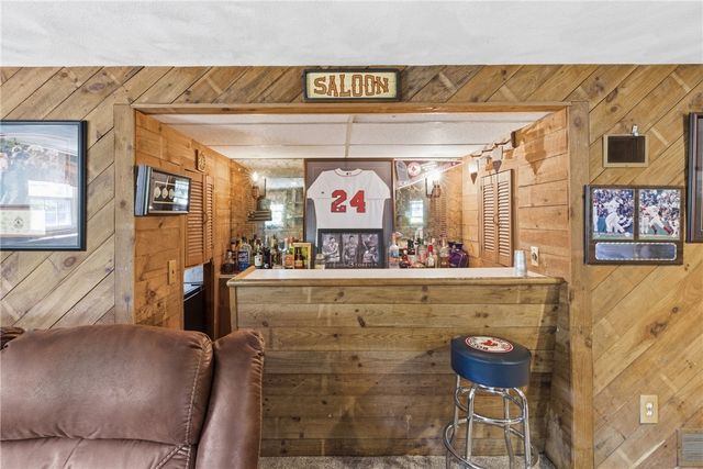 550 Algonquin Drive, Warwick, RI 02888