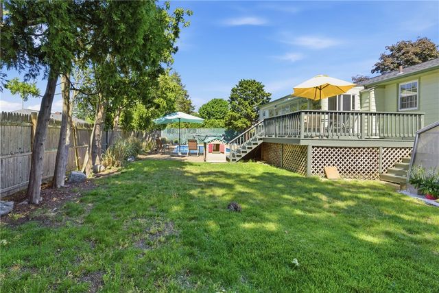 550 Algonquin Drive, Warwick, RI 02888