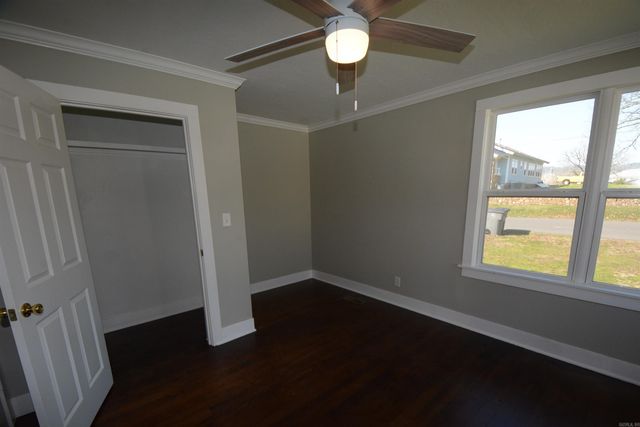 116 NICKELS Street, Hot Springs, AR 71913