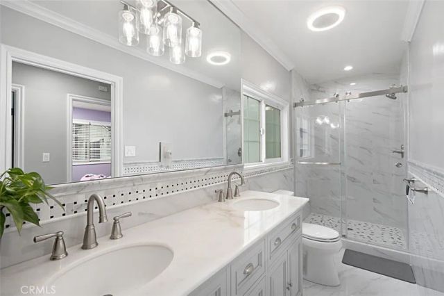31 W Le Roy Avenue, Arcadia, CA 91007