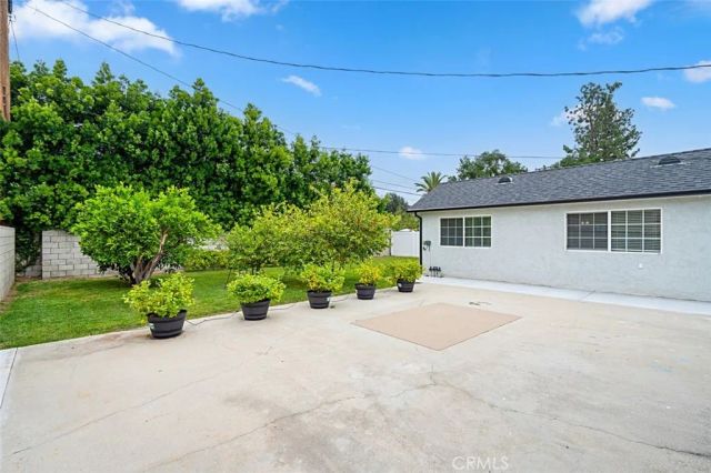 31 W Le Roy Avenue, Arcadia, CA 91007