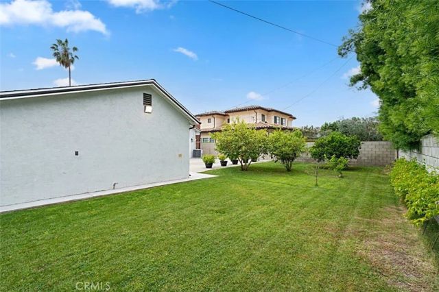 31 W Le Roy Avenue, Arcadia, CA 91007