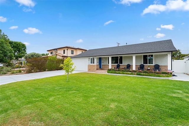 31 W Le Roy Avenue, Arcadia, CA 91007