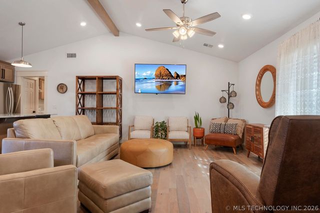 1420 Sumac Road, Grove, OK 74344